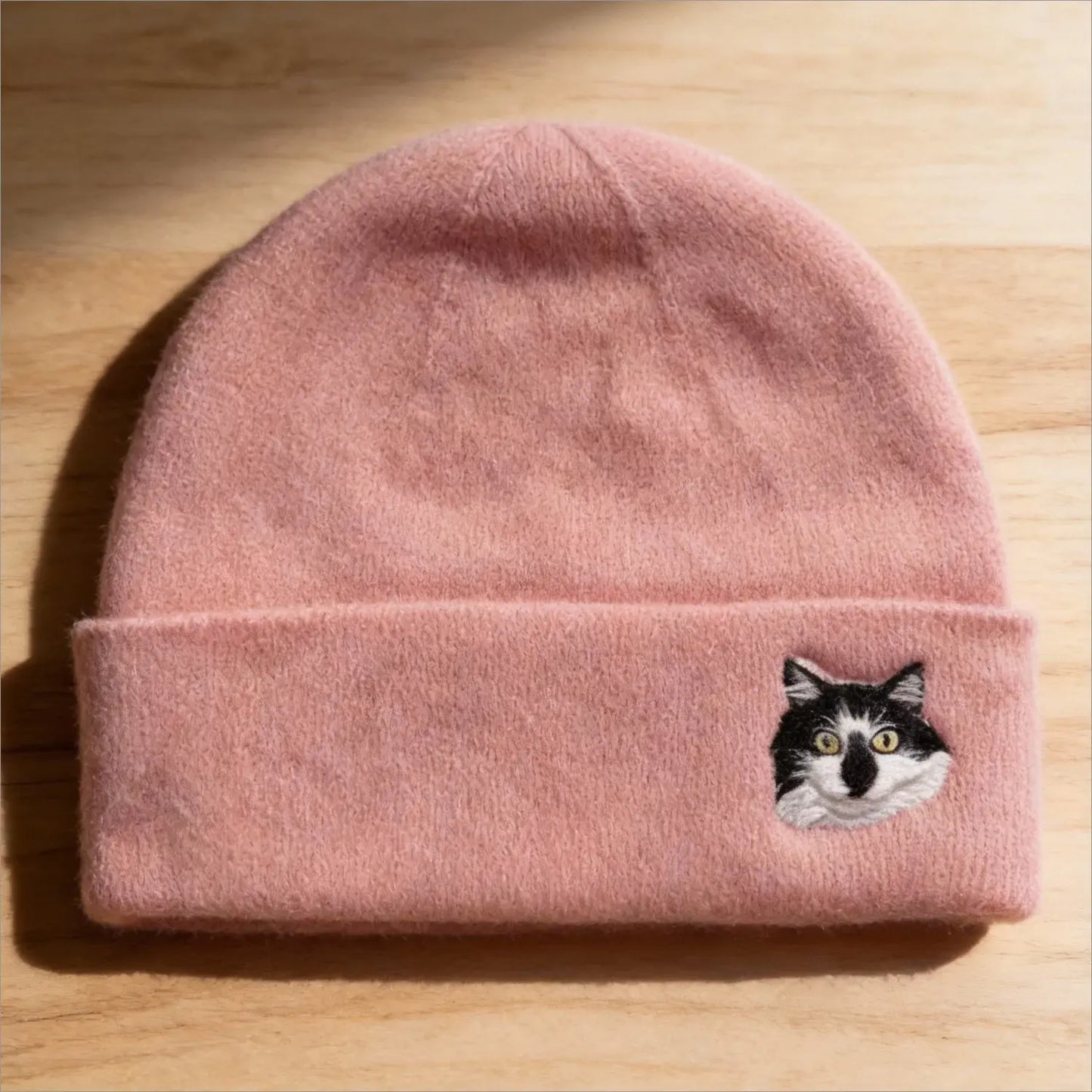 Custom Pet Portrait Wool Beanie – Hand-Felted Needle Art Hat