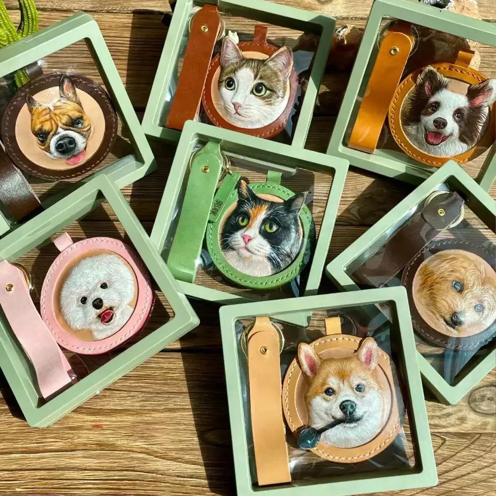 Handmade Leather Pet Portrait Keychain – Custom Dog or Cat Face Charm